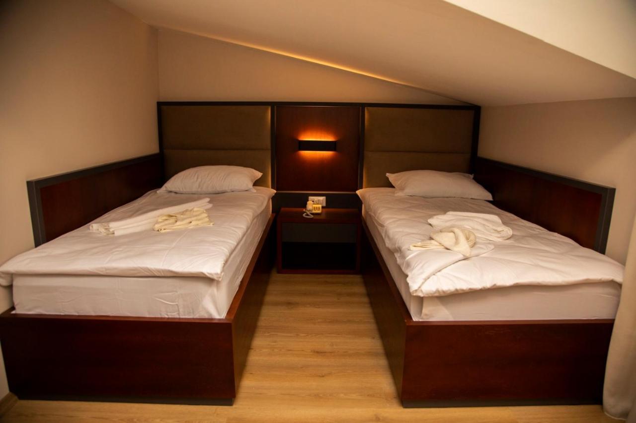 Hotel Oferta Prizren Eksteriør billede